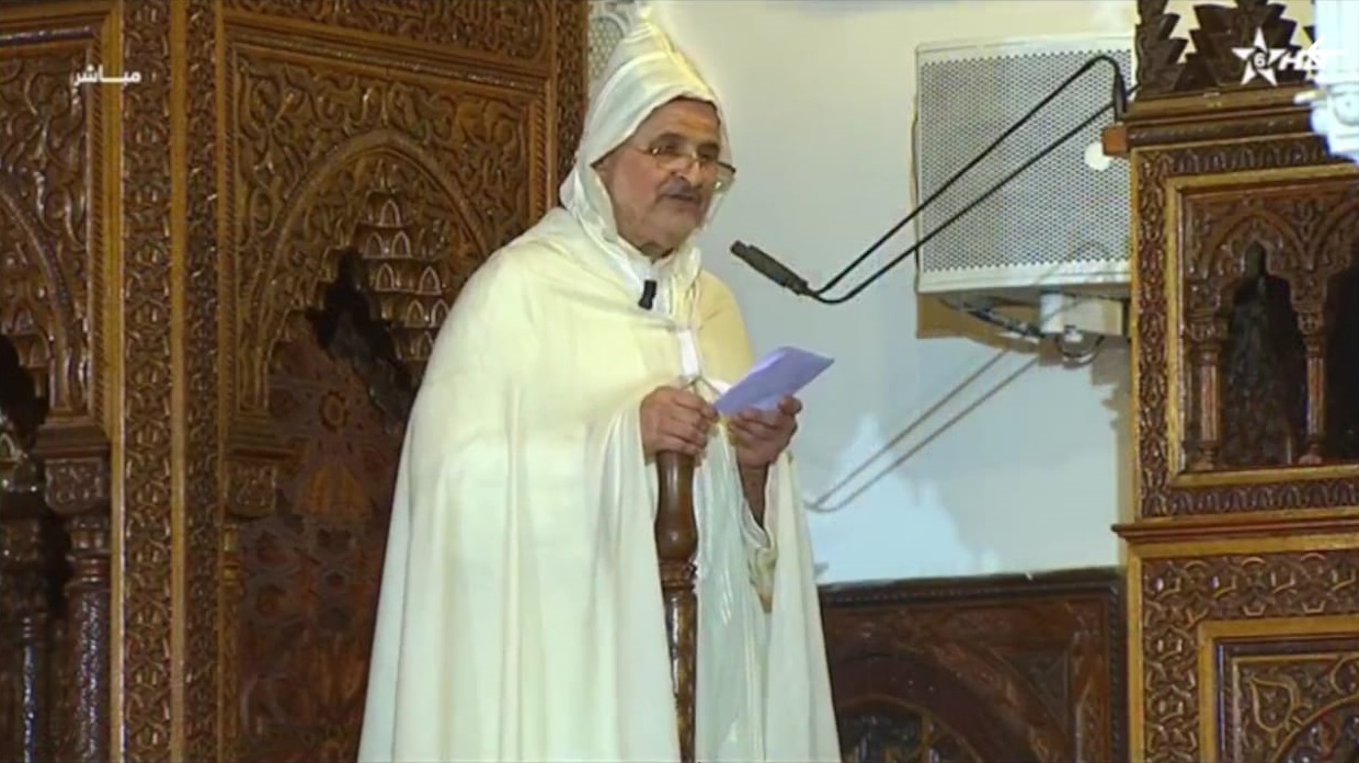 خطبة الجمعة: الالتجاء إلى الله بالدعاء عبادة خطبة الجمعة: الالتجاء إلى الله بالدعاء عبادة